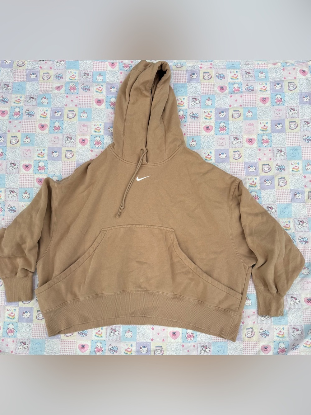 Nike women’s tan oversized cropped hoodie - Picture 1 of 4